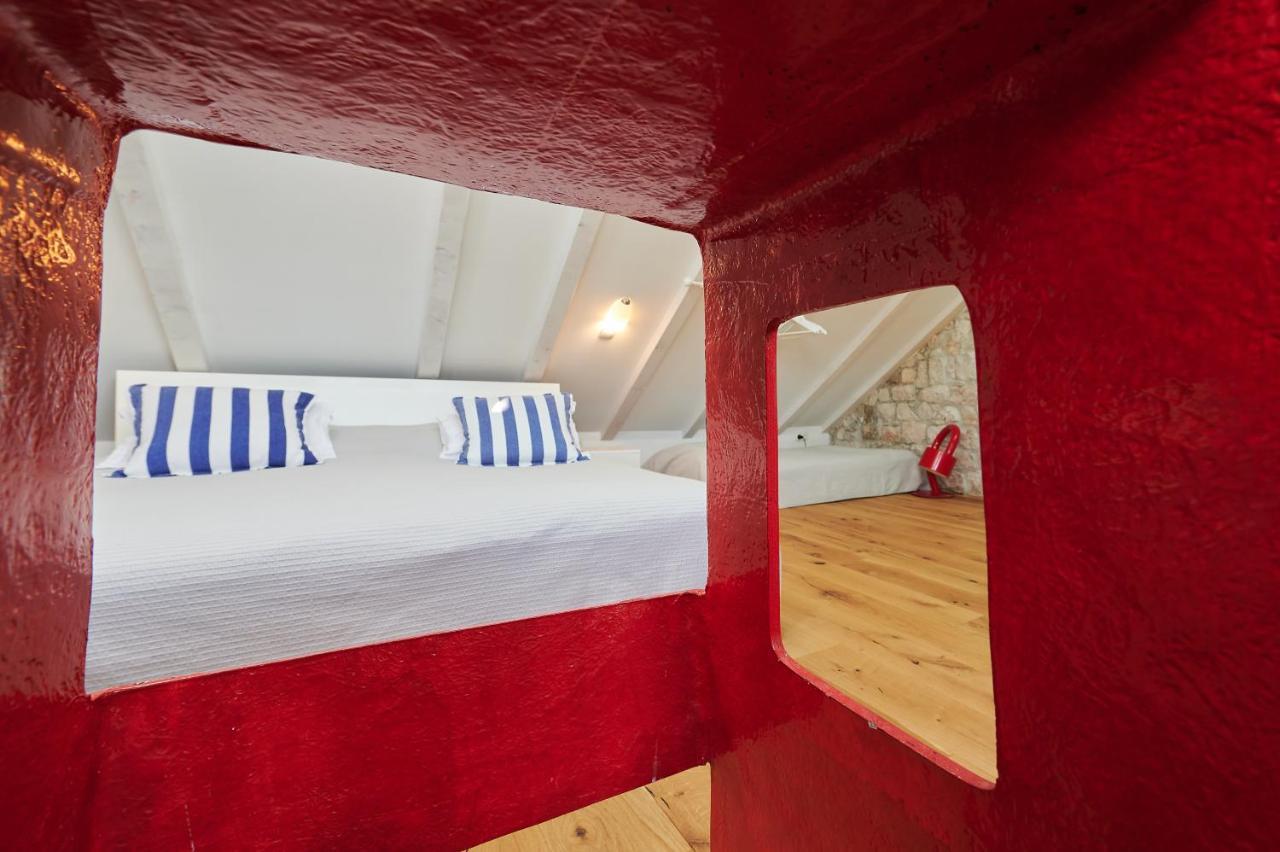 Domus Maritima Hotel Trogir Exterior foto